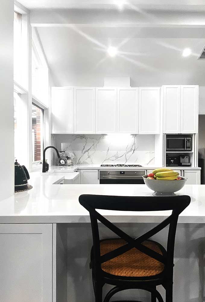 Sophisticated Dingley Village Kitchen With Thoughtful Design Details Sophisticated Dingley Village Kitchen With Thoughtful Design Details