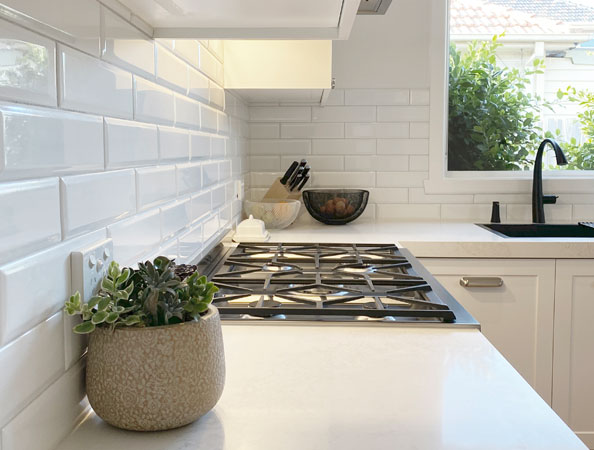 Elegant And Functional Kitchen Bench Solutions By Kind Kitchens Elegant And Functional Kitchen Bench Solutions By Kind Kitchens