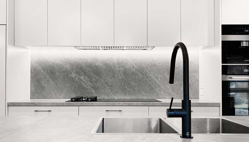 Contemporary White Kitchen Style in Surrey Hills Contemporary White Kitchen Style in Surrey Hills